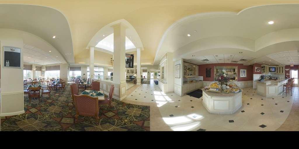 Hilton Garden Inn Edison/Raritan Center Restaurant photo