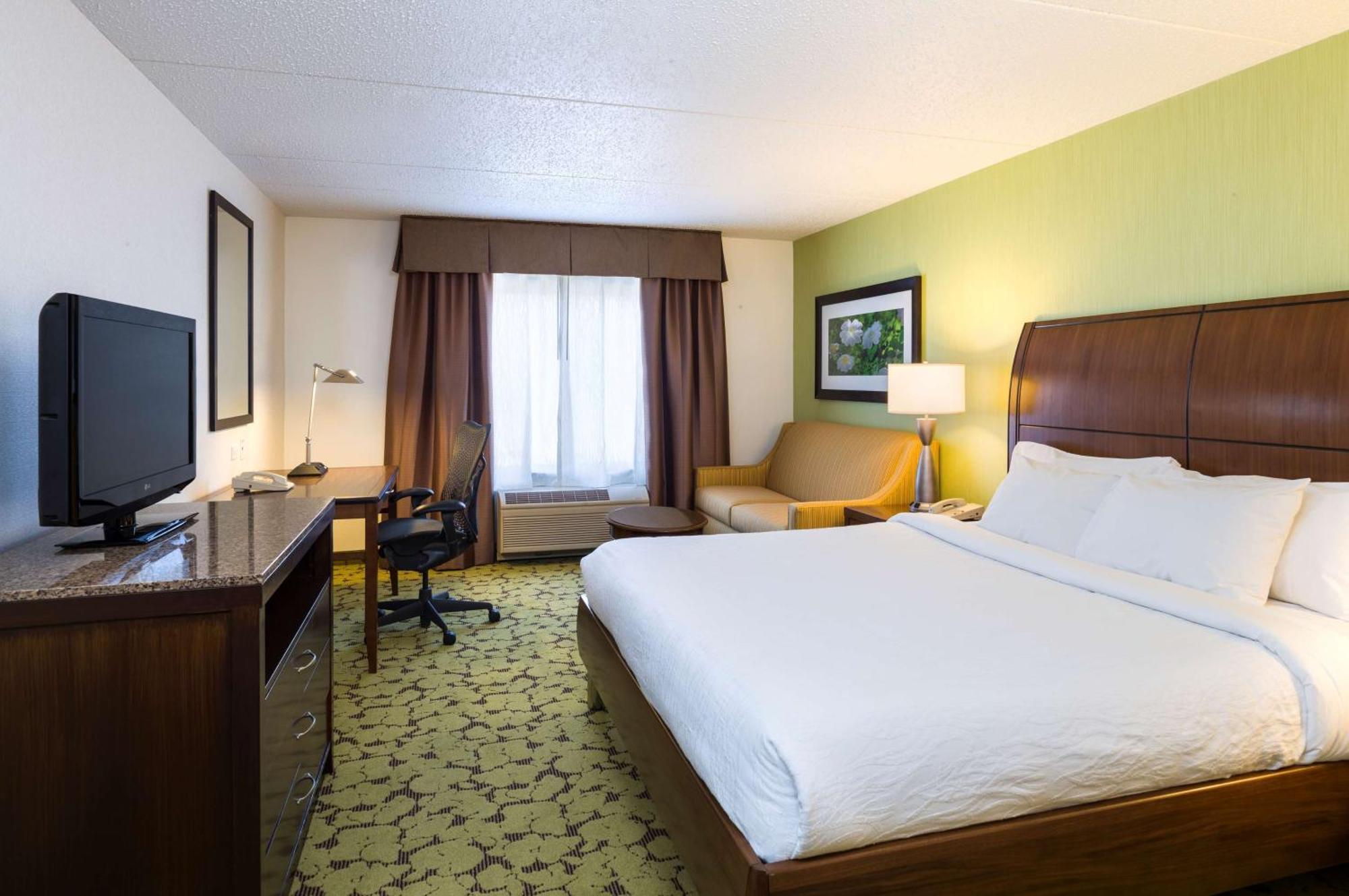 Hilton Garden Inn Edison/Raritan Center Exterior photo